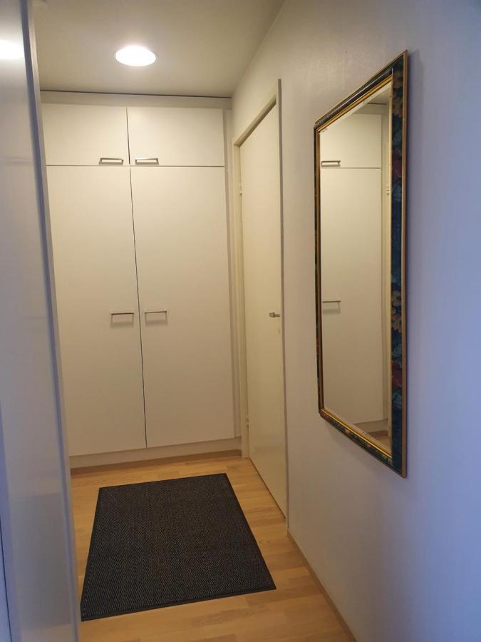 Moderni, Viihtyisae Pikkukaksio Saunalla Pori Buitenkant foto