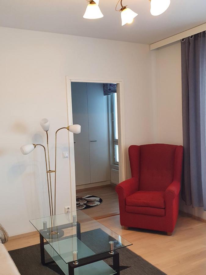 Moderni, Viihtyisae Pikkukaksio Saunalla Pori Buitenkant foto